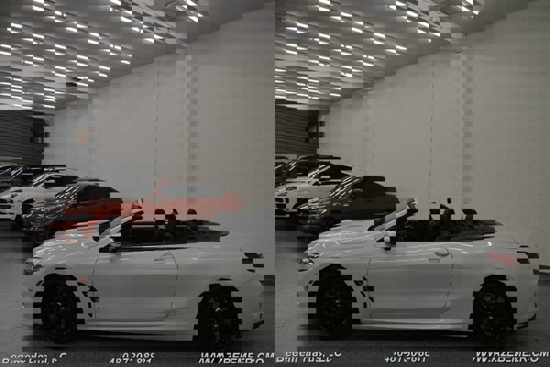 Used 2022 BMW 840i Convertible w/ Driving Assistance Package image 5