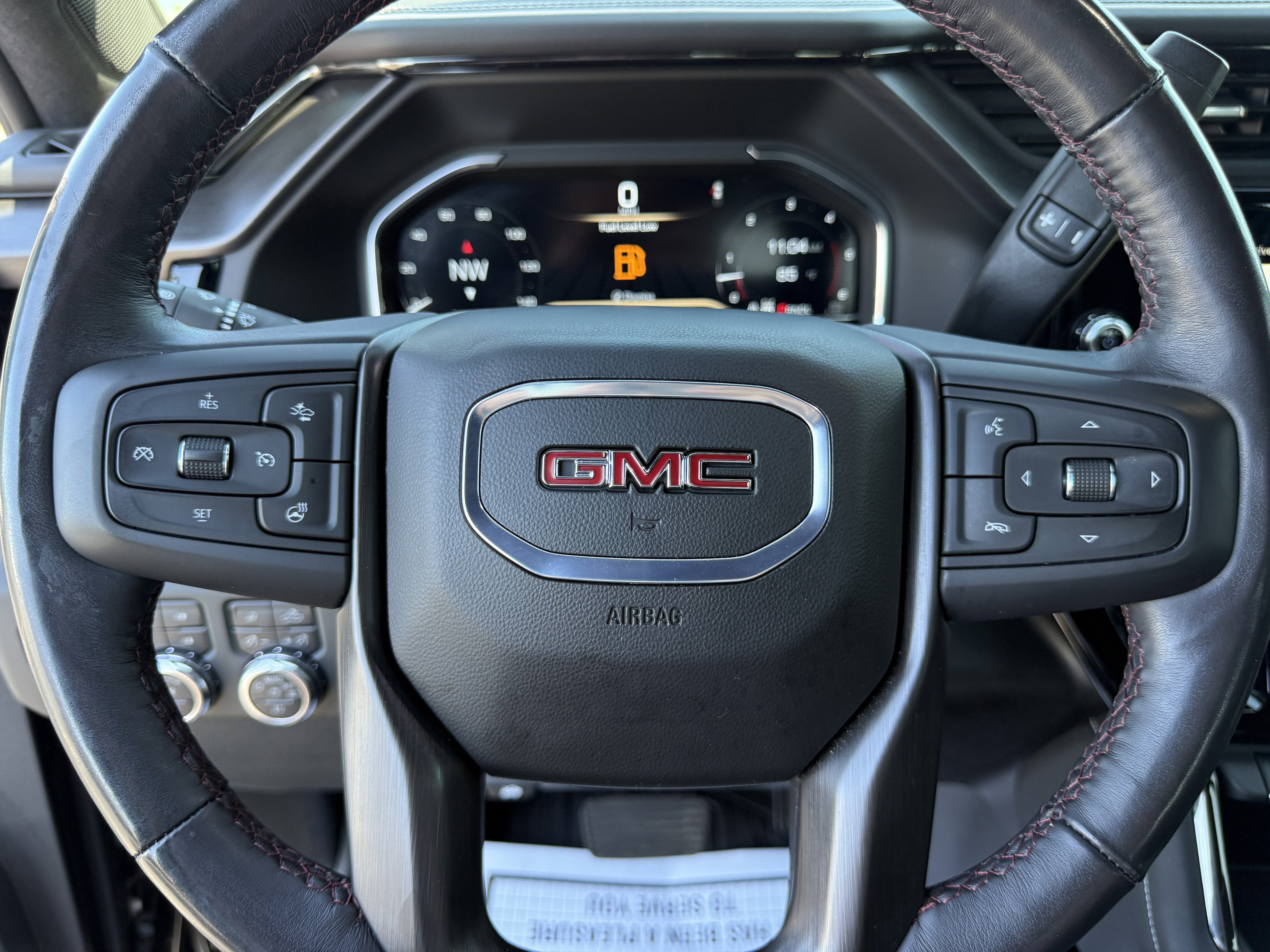 Used 2024 GMC Sierra 2500 AT4X AWD/4WD image 25