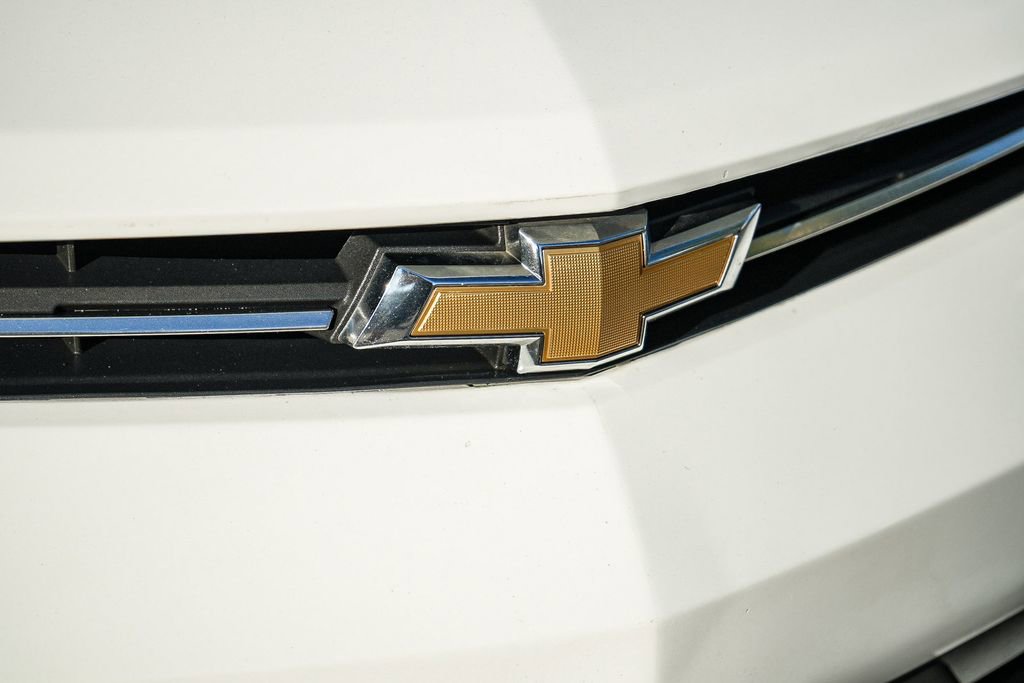 Used 2018 Chevrolet Camaro LT w/ RS Package image 10