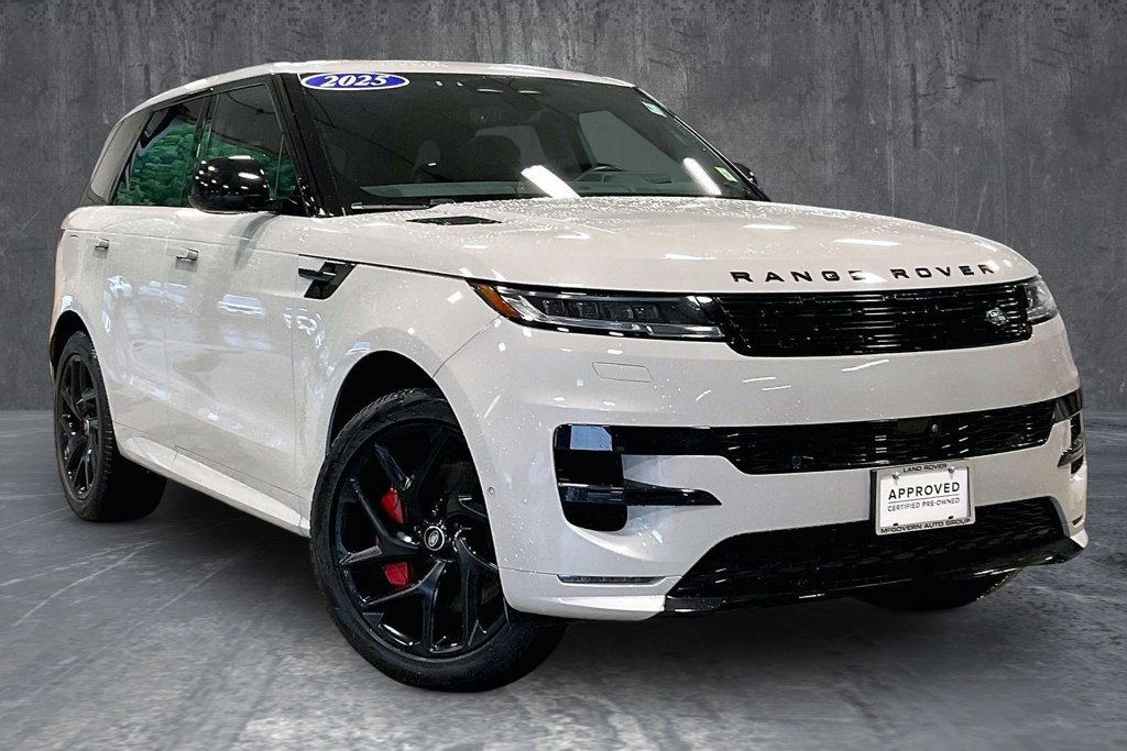 Used 2025 Land Rover Range Rover Sport Dynamic SE AWD/4WD image 3
