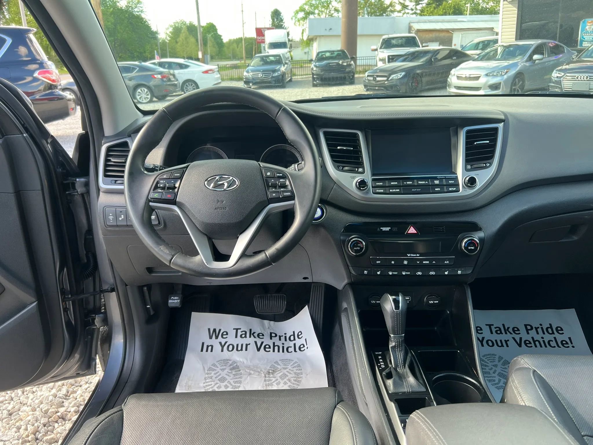 Used 2016 Hyundai Tucson Limited w/ Option Group 03 AWD/4WD image 11