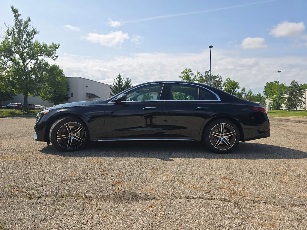 New 2026 Mercedes-Benz E 350 4MATIC Sedan image 14