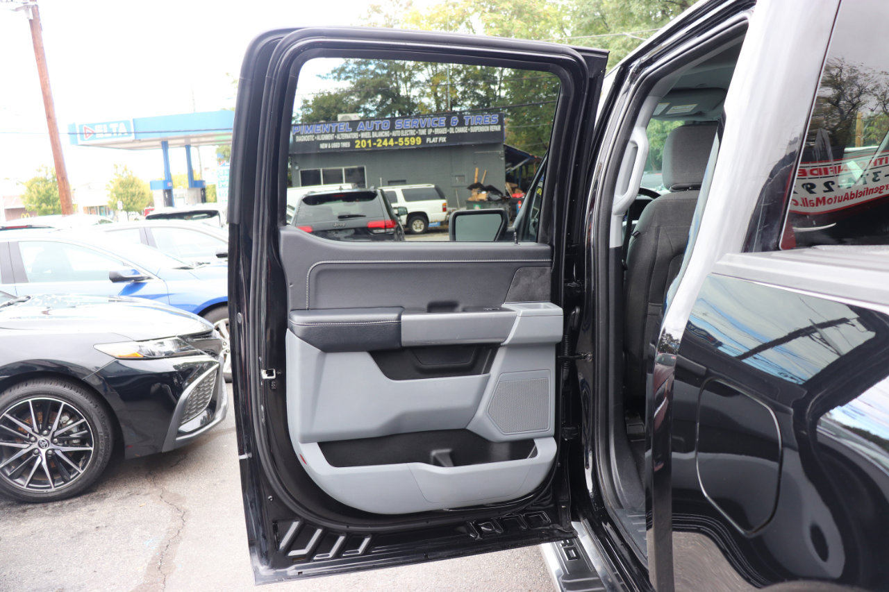 Used 2024 Ford F150 XLT w/ Mobile Office Package image 24