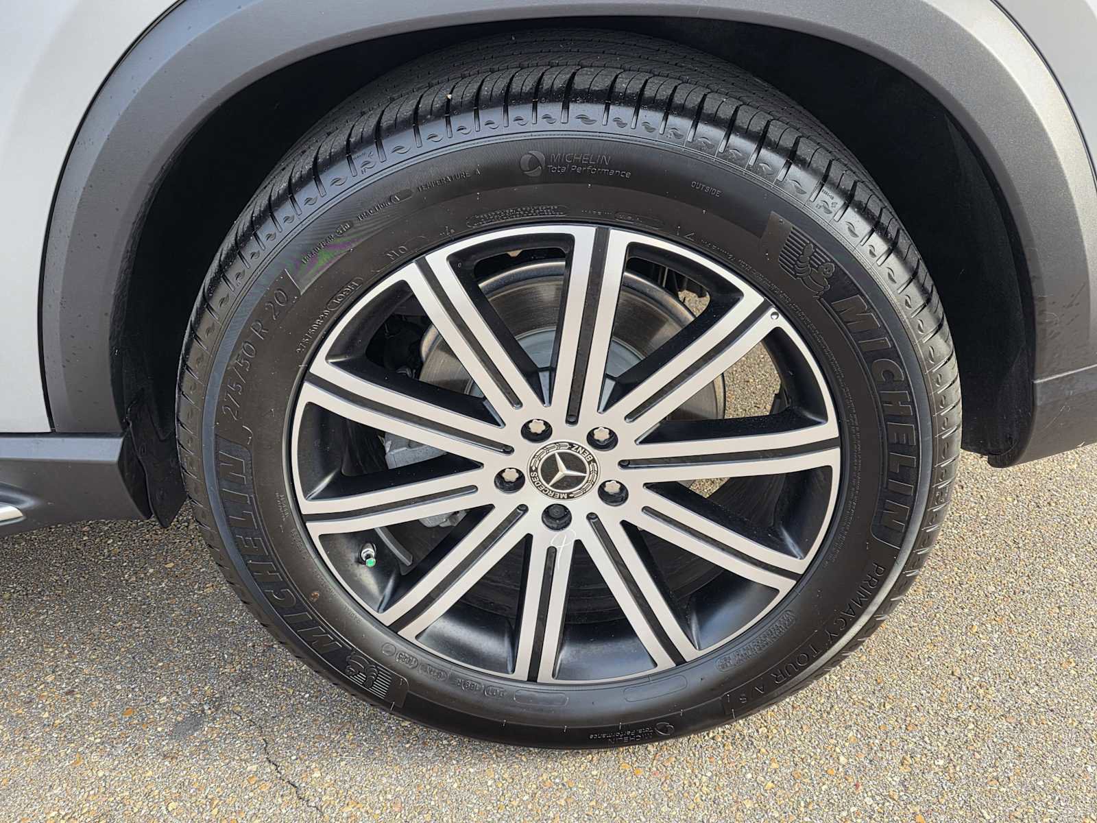 Used 2025 Mercedes-Benz GLE 350 4MATIC image 27