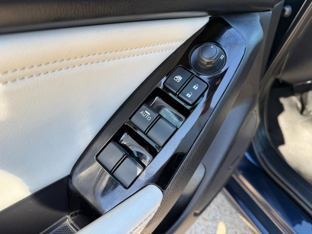 Used 2018 MAZDA MAZDA3 Grand Touring w/ Premium Equipment Package image 21