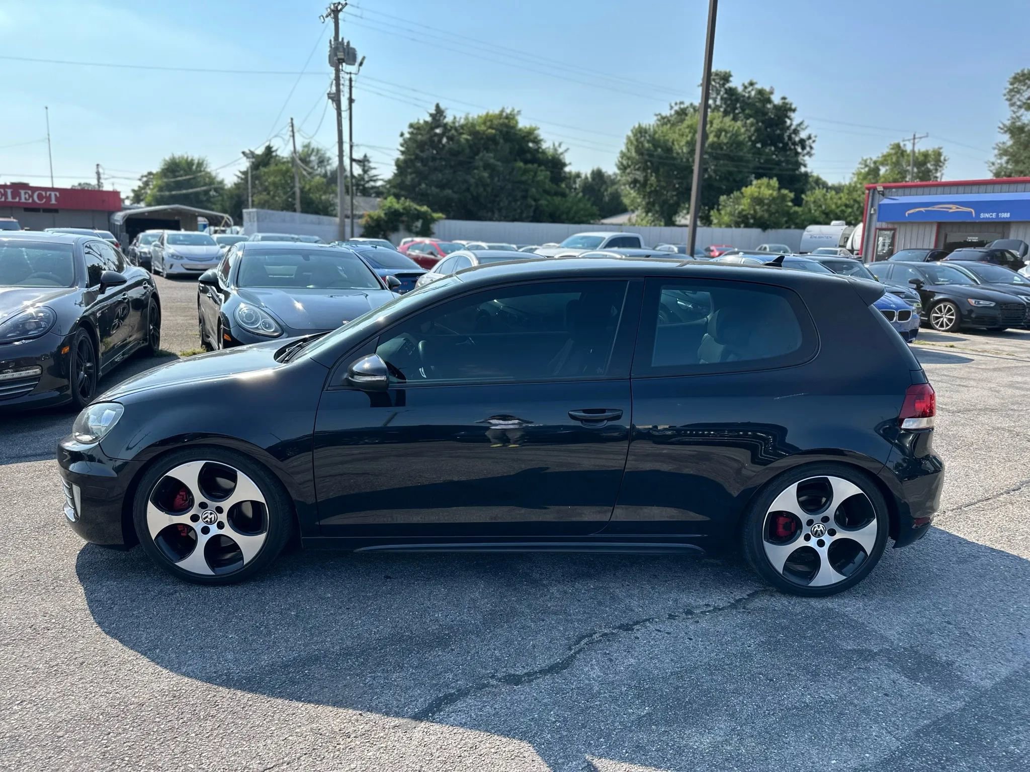 Used 2012 Volkswagen GTI 2.0T 2-Door image 8