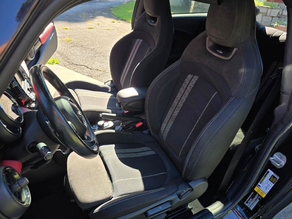 Used 2018 MINI Cooper John Cooper Works FWD image 29
