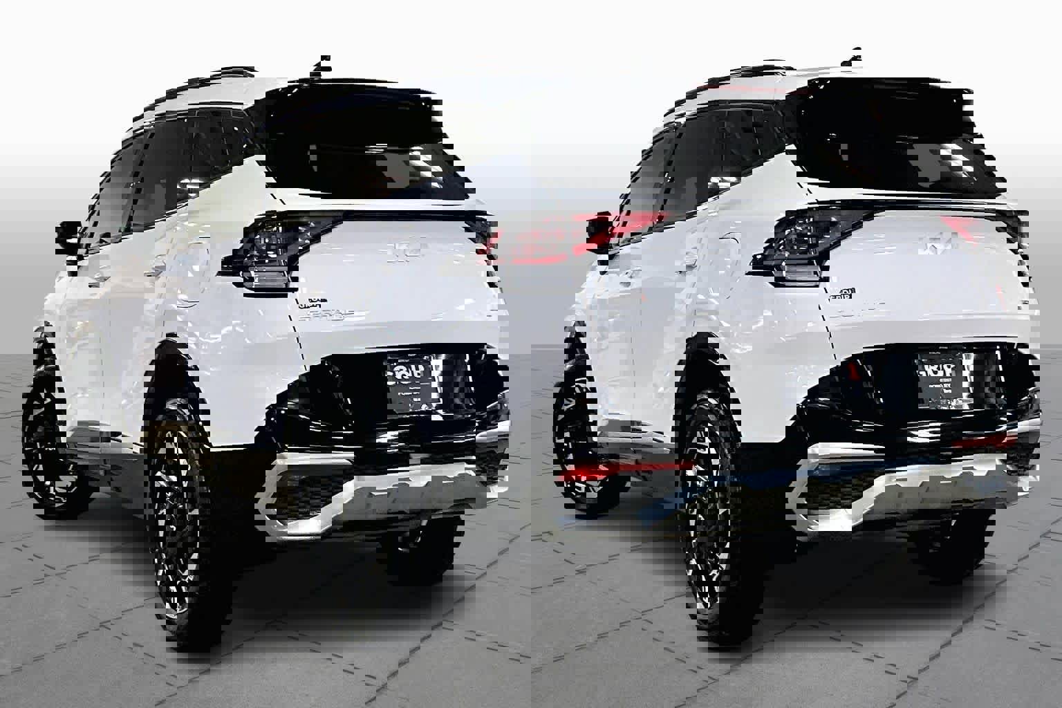 Used 2023 Kia Sportage SX image 12