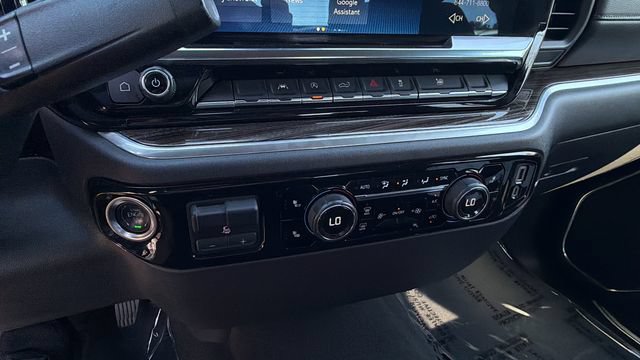 Used 2025 Chevrolet Silverado 1500 LT AWD/4WD image 30