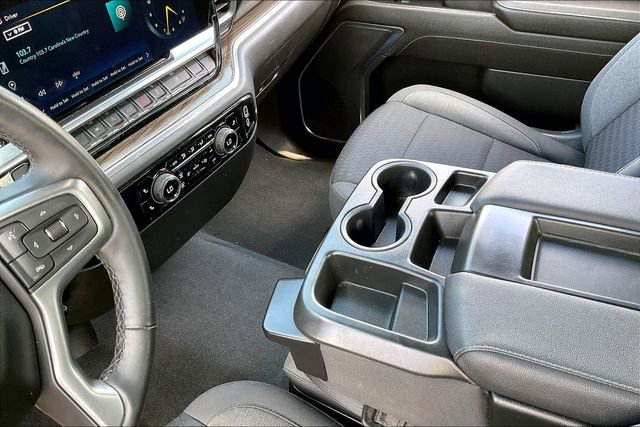 Used 2023 Chevrolet Silverado 1500 LT AWD/4WD image 13