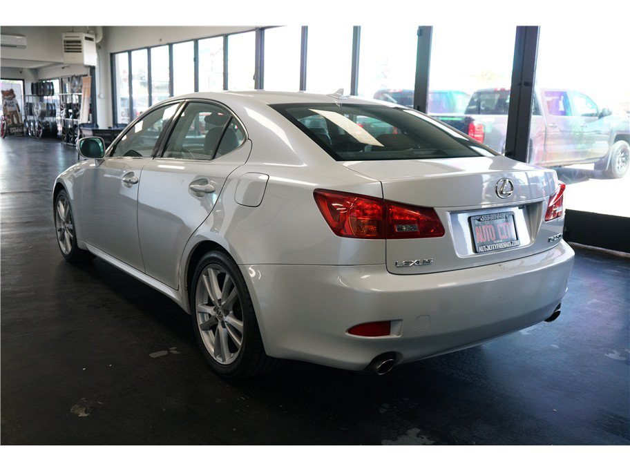 Used 2007 Lexus IS 250 RWD image 5