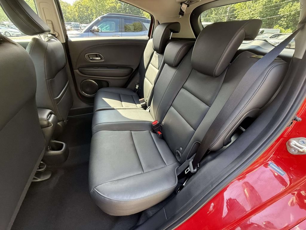 Used 2019 Honda HR-V Touring image 13