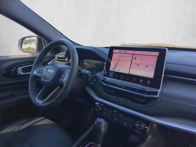 Used 2023 Jeep Compass High Altitude image 22