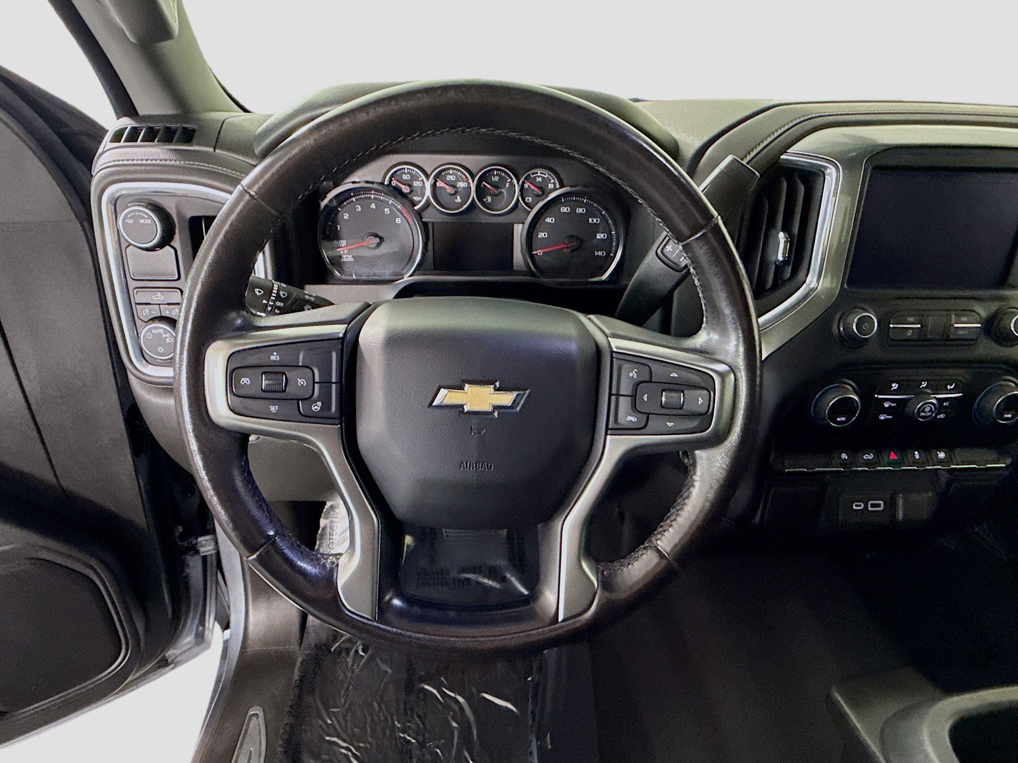 Used 2022 Chevrolet Silverado 1500 LT image 13