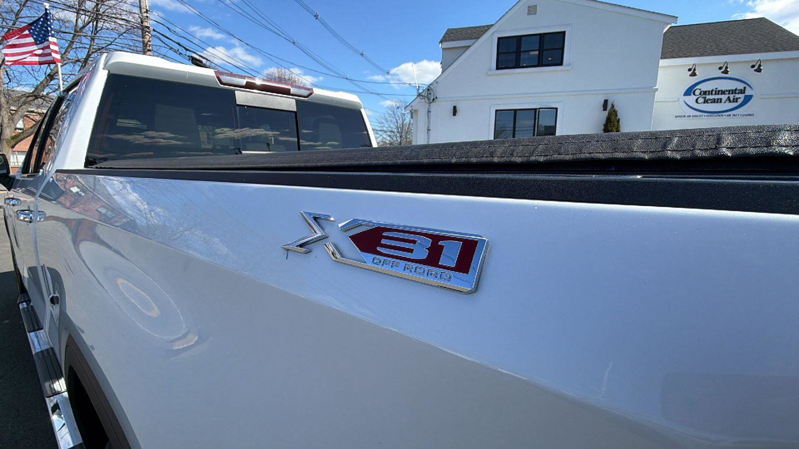 Used 2019 GMC Sierra 1500 SLT w/ SLT Premium Plus Package image 10