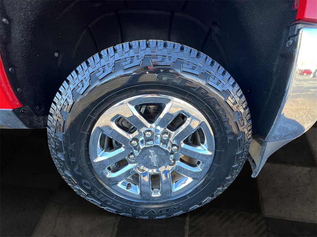 Used 2016 Chevrolet Silverado 2500 LTZ w/ LTZ Plus Package image 11