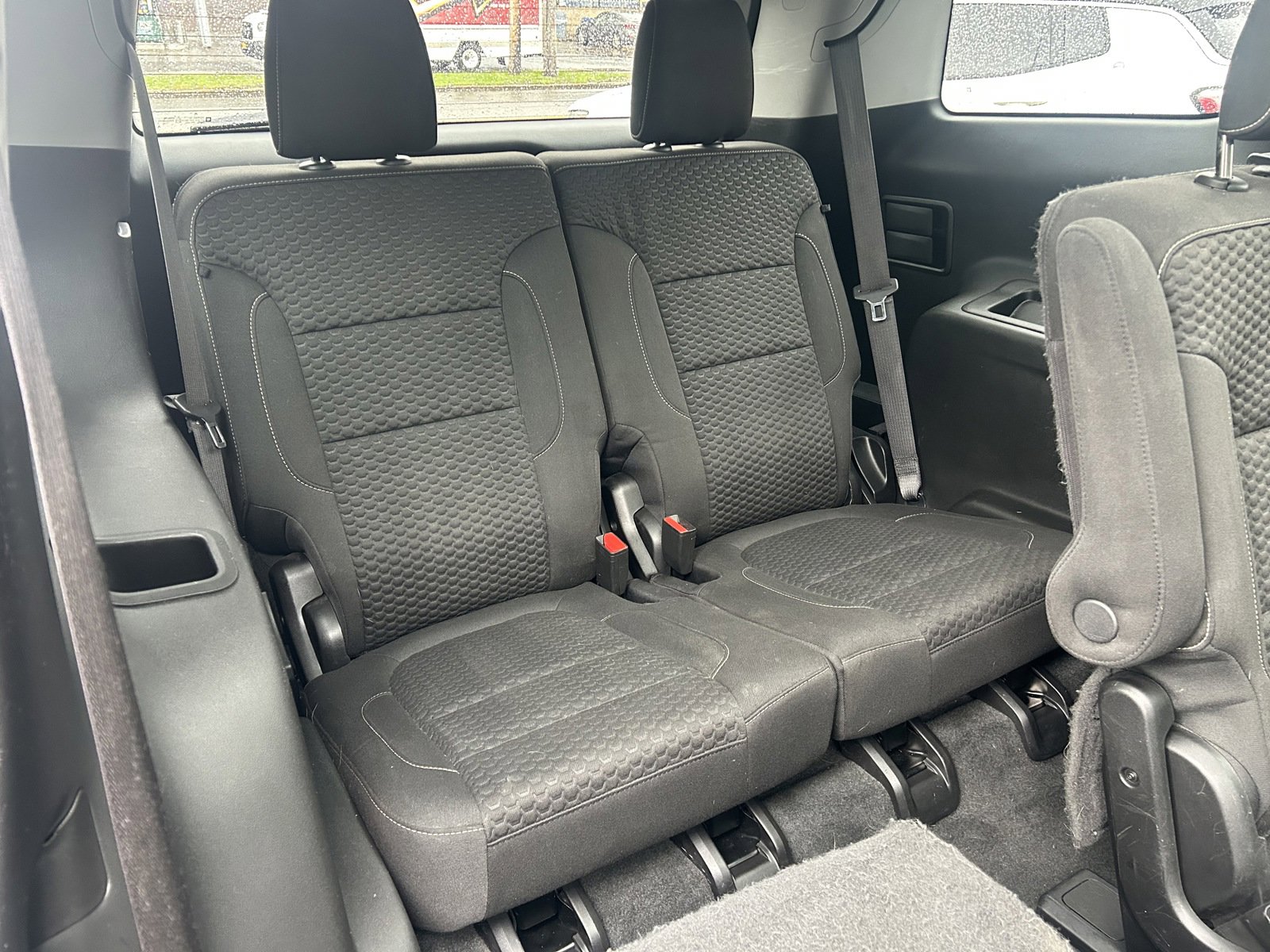 Used 2019 GMC Acadia SLE image 35