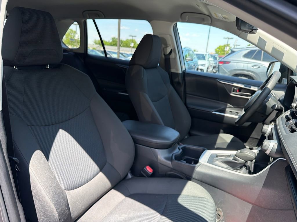Used 2025 Toyota RAV4 LE FWD image 48