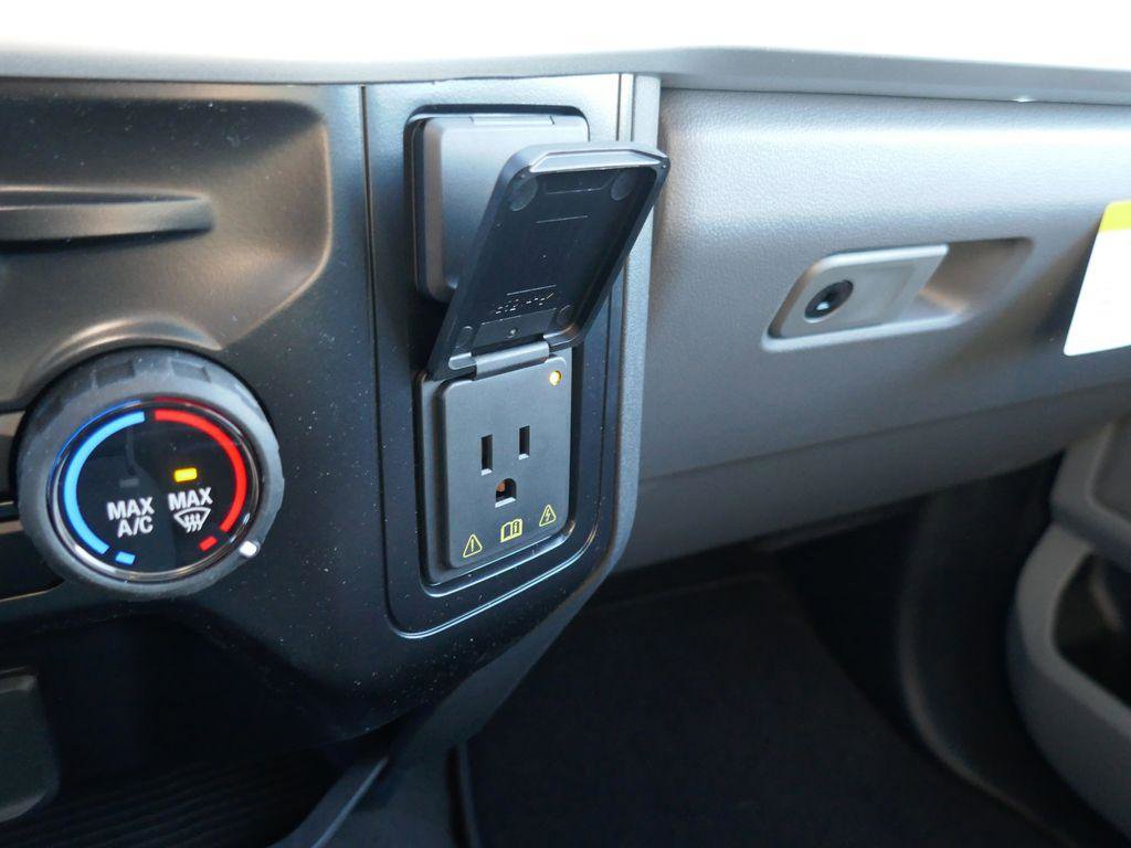 New 2026 Ford F250 XLT w/ XLT Premium Package image 26