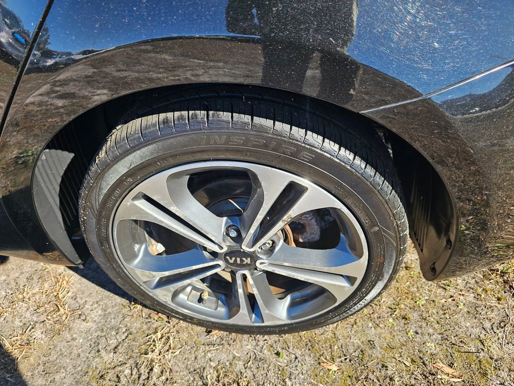 Used 2016 Kia Forte EX w/ EX Premium Package image 9