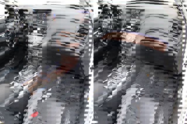 Used 2012 INFINITI M56 x w/ Deluxe Touring Pkg image 28