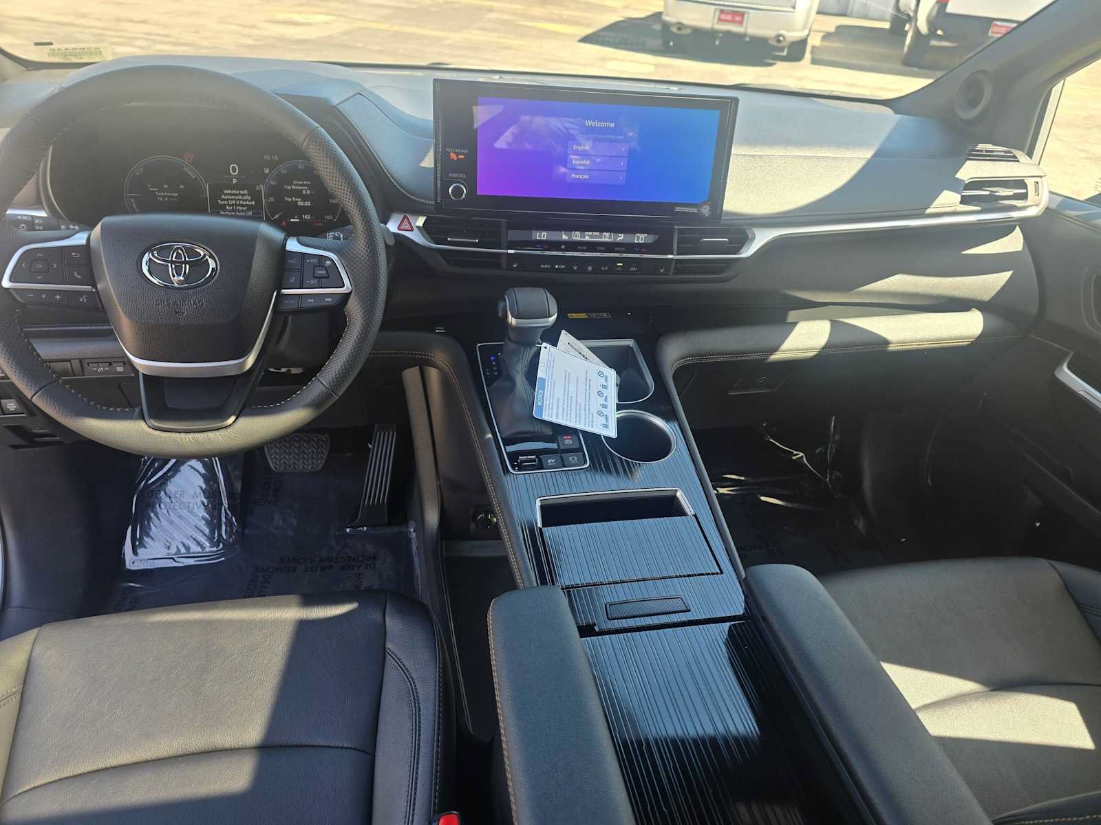 New 2026 Toyota Sienna XLE Woodland Edition AWD/4WD image 20