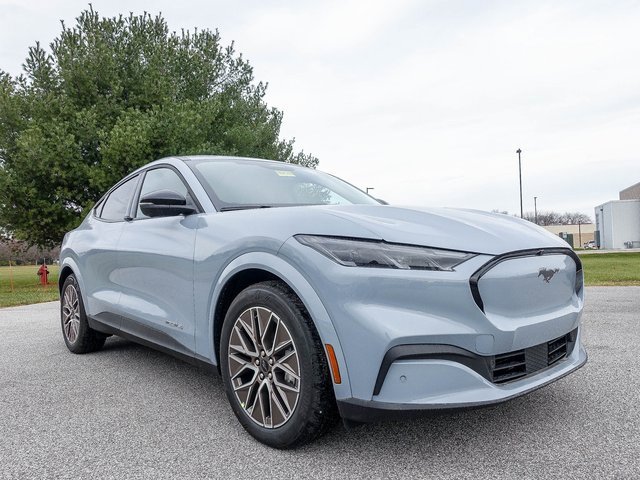 New 2025 Ford Mustang Mach-E Premium image 22