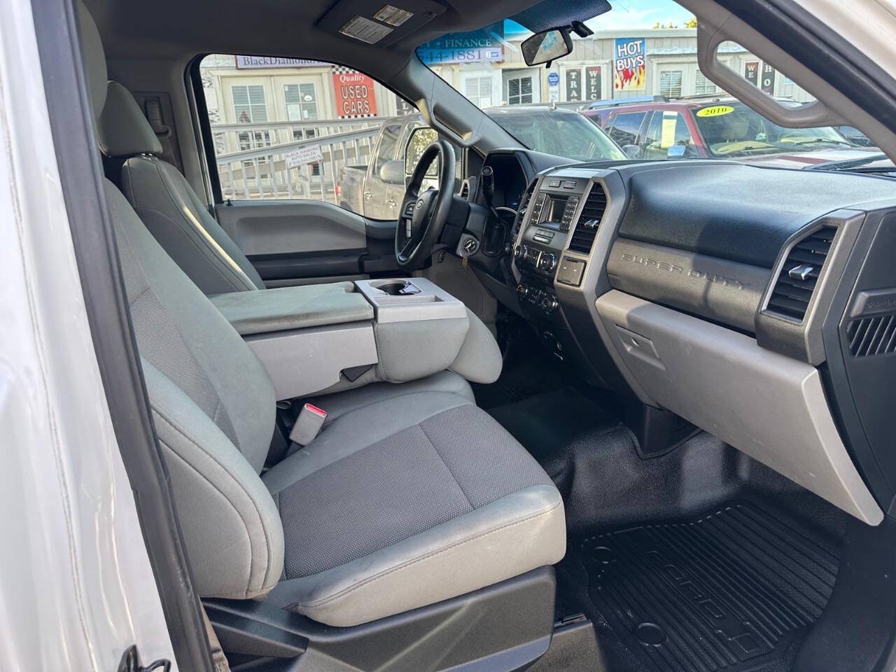 Used 2017 Ford F250 XL w/ Power Equipment Group RWD image 12