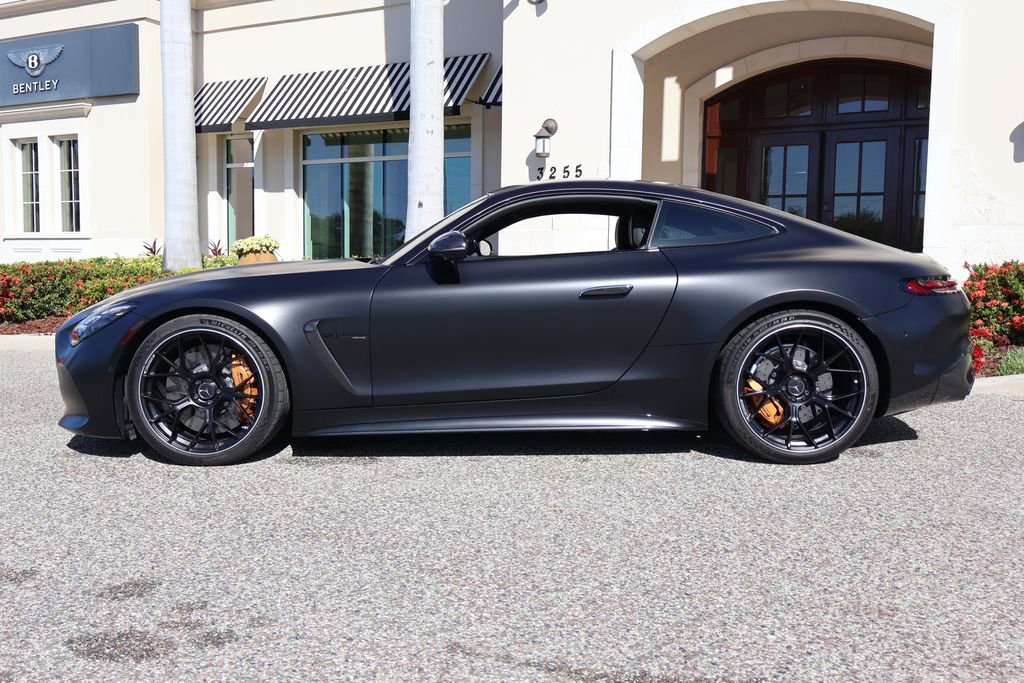 Used 2024 Mercedes-Benz AMG GT 63 image 8