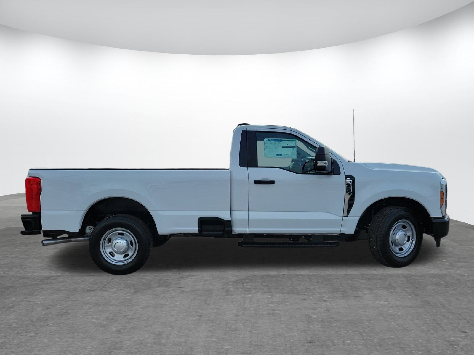 New 2026 Ford F350 2WD Regular Cab Super Duty image 4