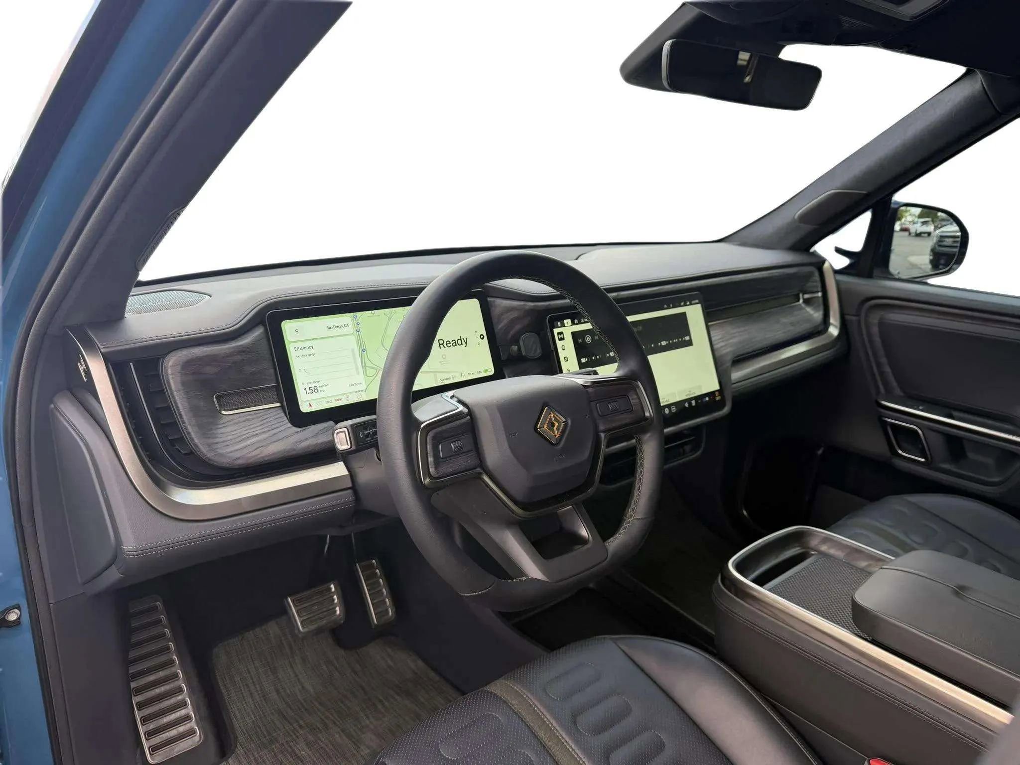 Used 2022 Rivian R1T Launch Edition image 9