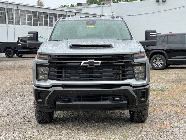 New 2026 Chevrolet Silverado 2500 Custom w/ Custom Value Package image 9