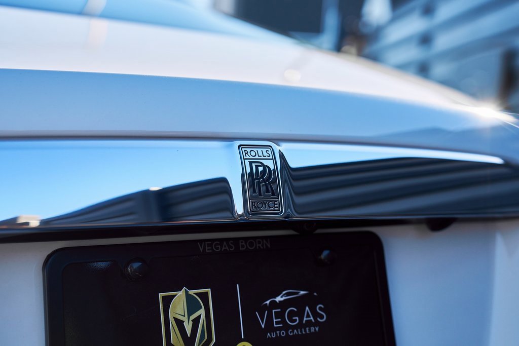 Used 2020 Rolls-Royce Wraith image 13