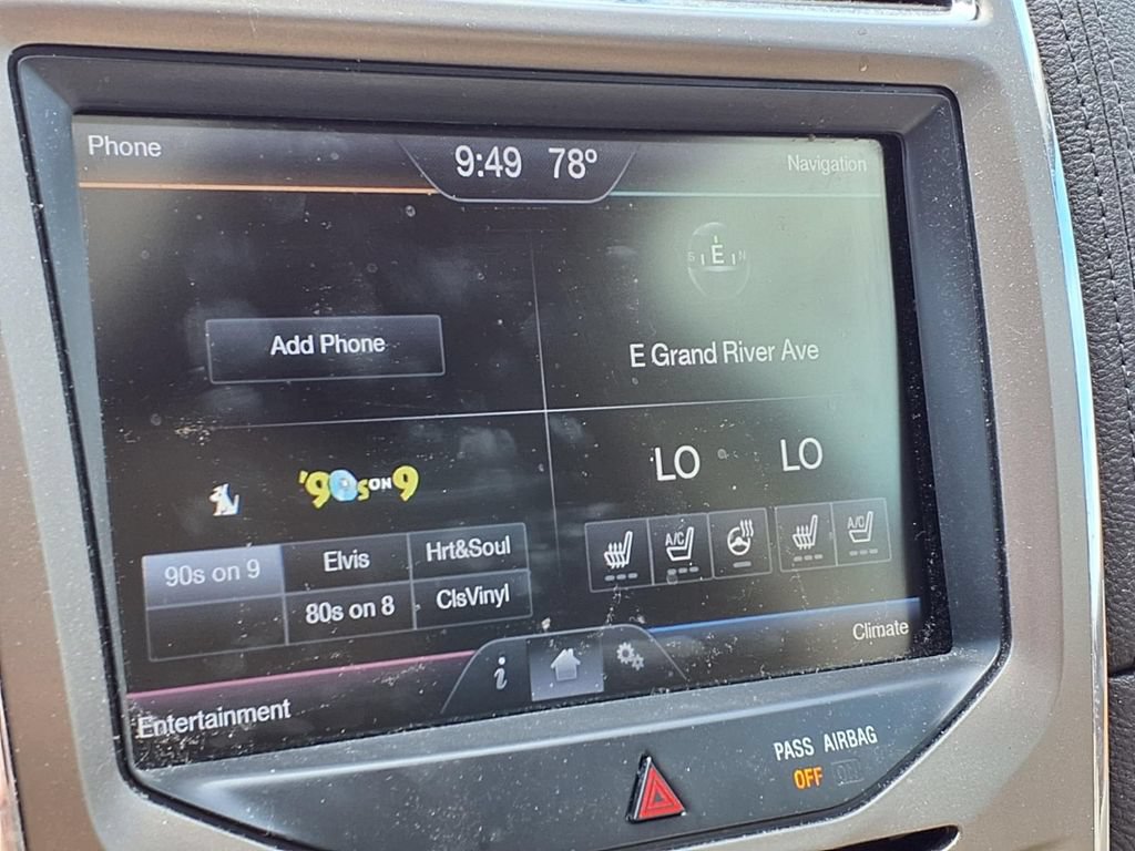 Used 2013 Lincoln MKX AWD image 19