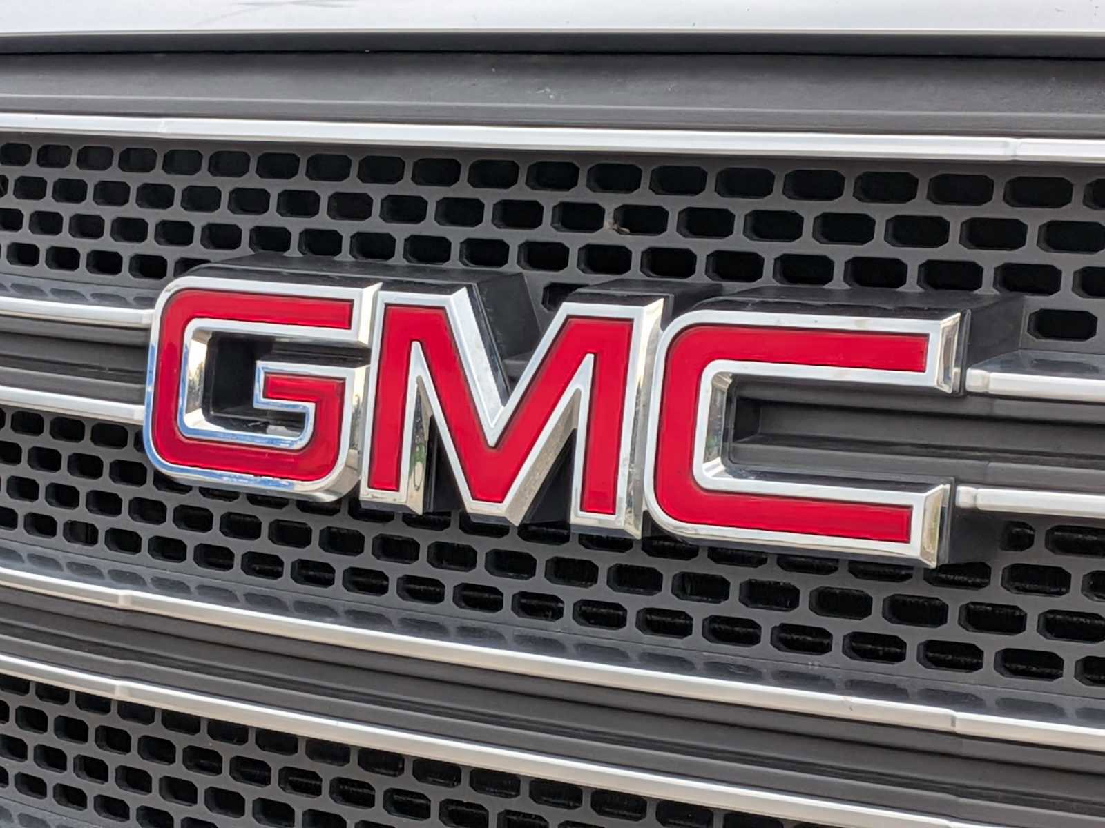 Used 2014 GMC Acadia SLT image 13