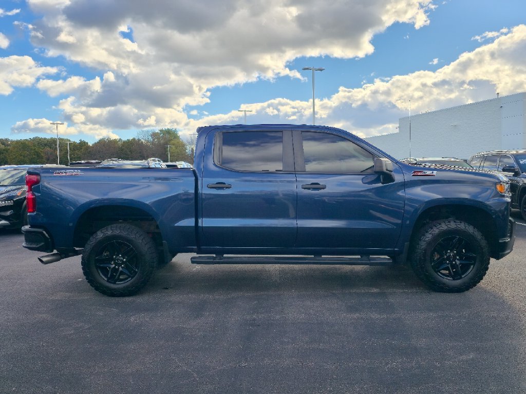 Certified 2019 Chevrolet Silverado 1500 Custom Trail Boss w/ Custom Convenience Package AWD/4WD image 7