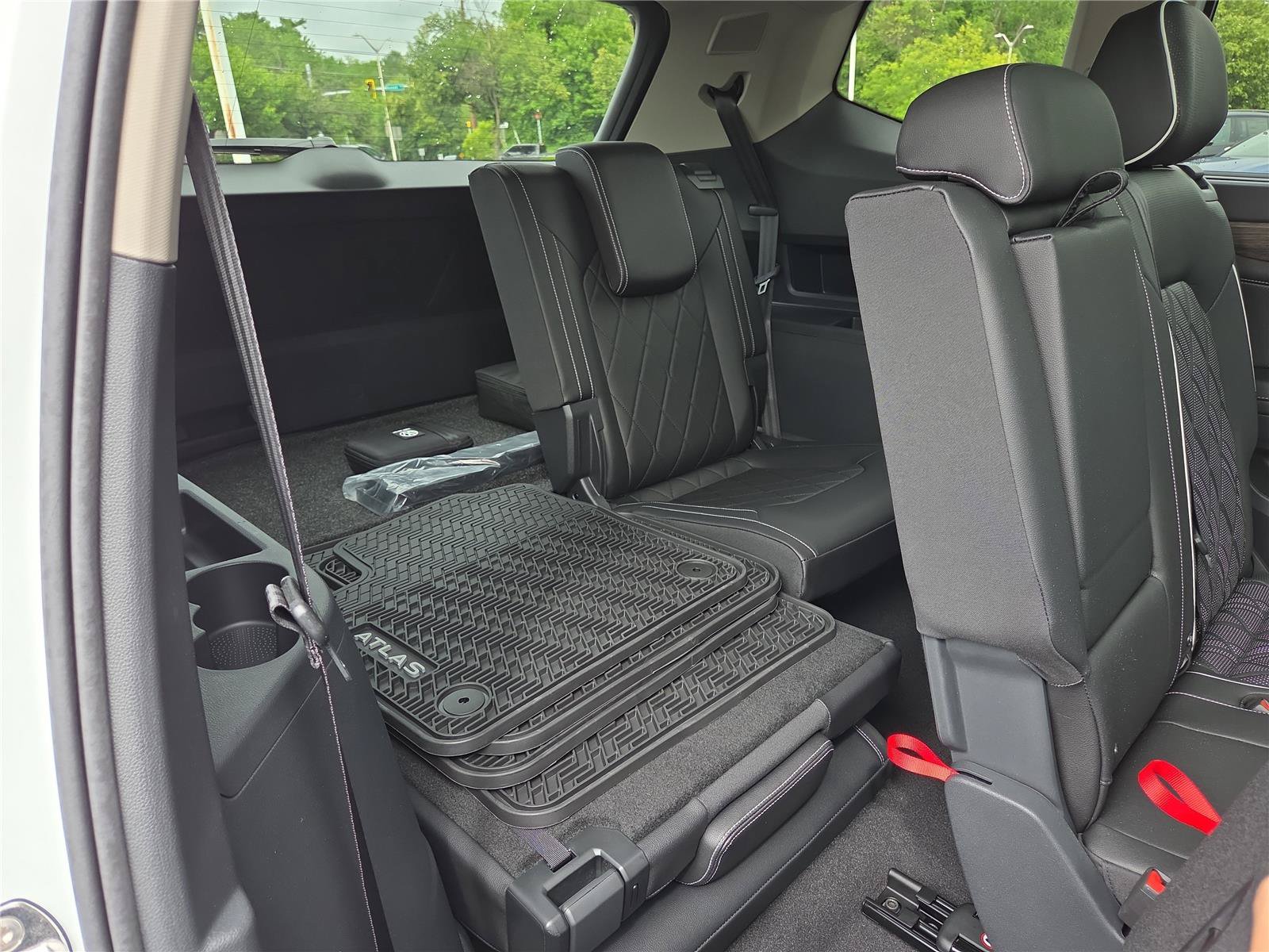 New 2026 Volkswagen Atlas SEL Premium R-Line AWD/4WD image 28