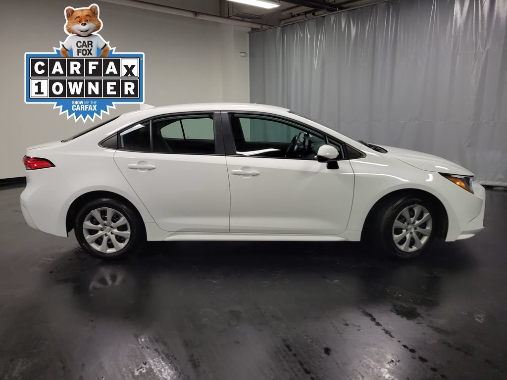 Used 2026 Toyota Corolla LE FWD image 9