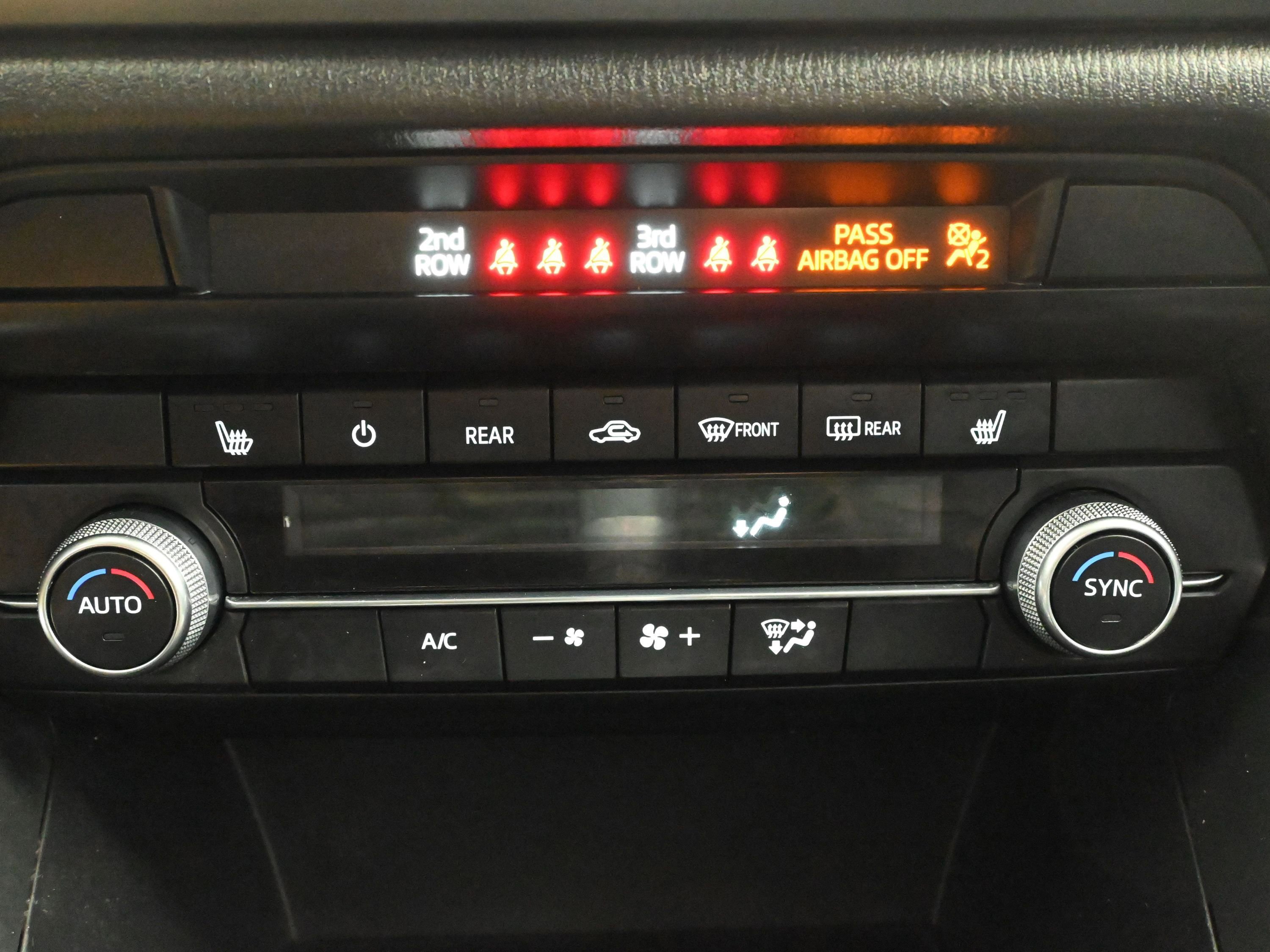 Used 2022 MAZDA CX-9 Touring image 8