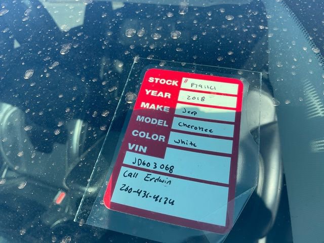 Used 2018 Jeep Cherokee Limited image 34