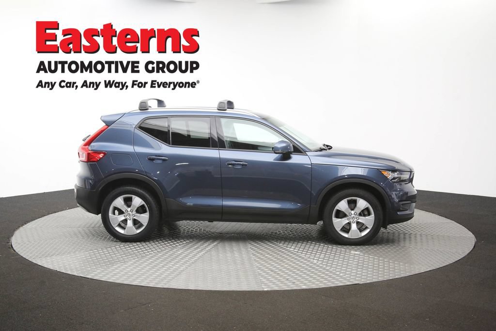 Used 2021 Volvo XC40 T5 Momentum AWD/4WD image 46