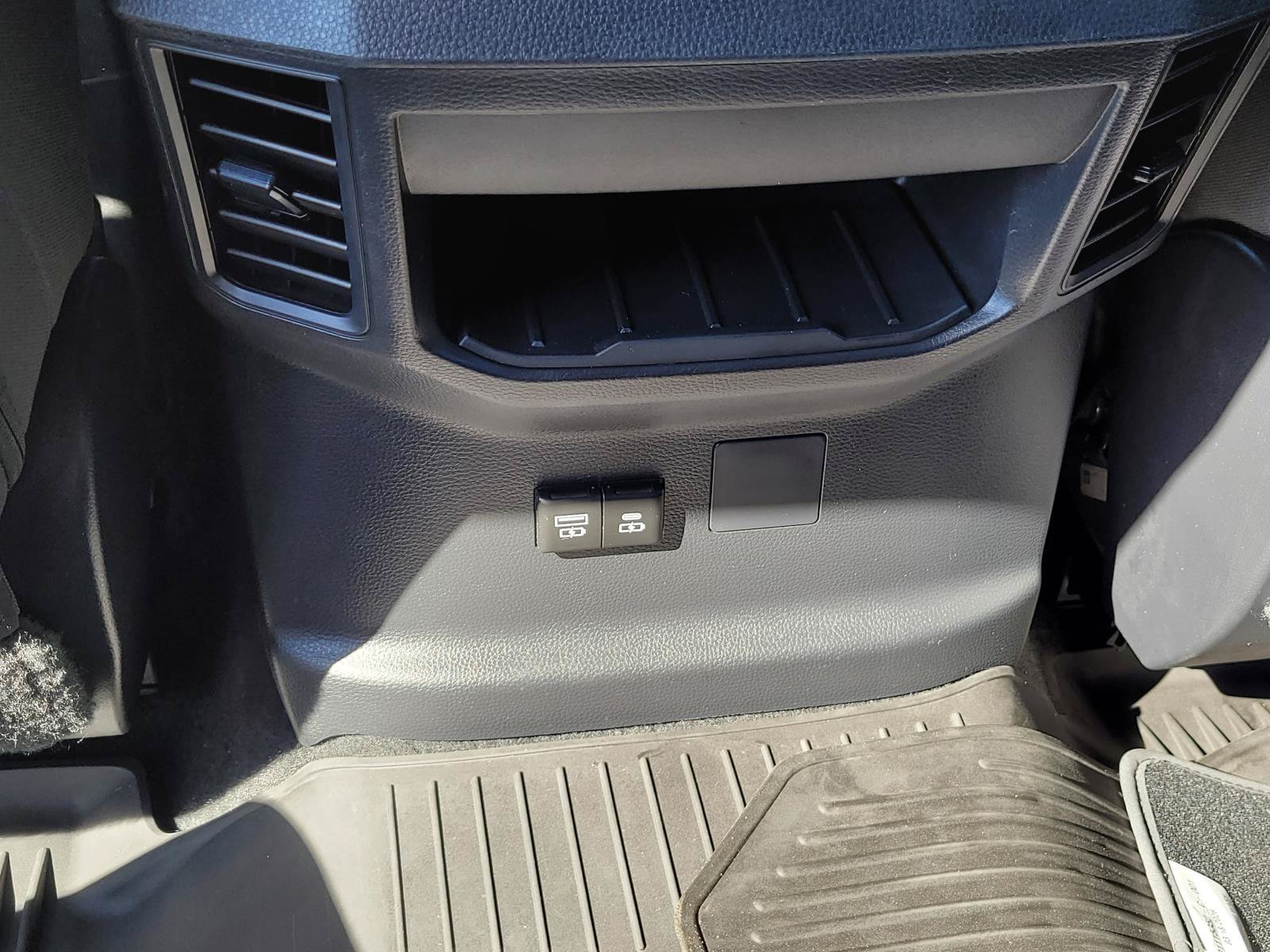 Used 2024 Toyota Tundra SR5 AWD/4WD image 24