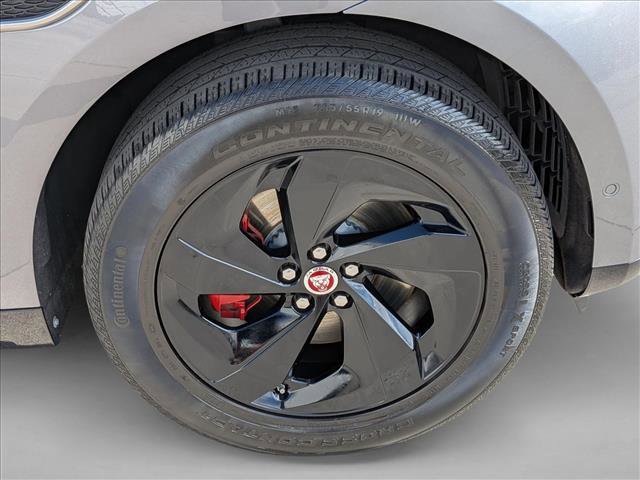 Used 2021 Jaguar F-PACE S image 25