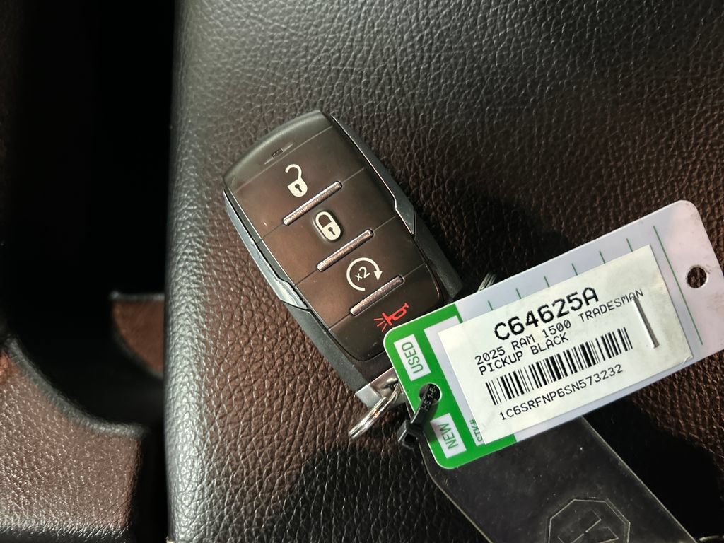 Used 2025 RAM 1500 Tradesman AWD/4WD image 22