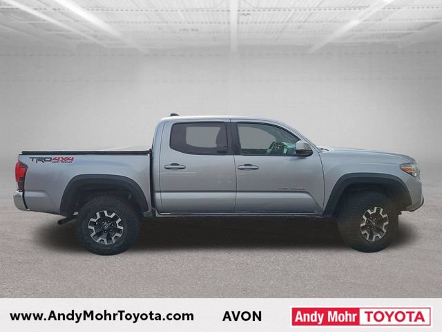 Used 2018 Toyota Tacoma TRD Off-Road AWD/4WD image 8