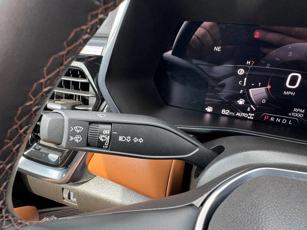 Used 2023 GMC Canyon AT4 w/ AT4 Premium Package image 21