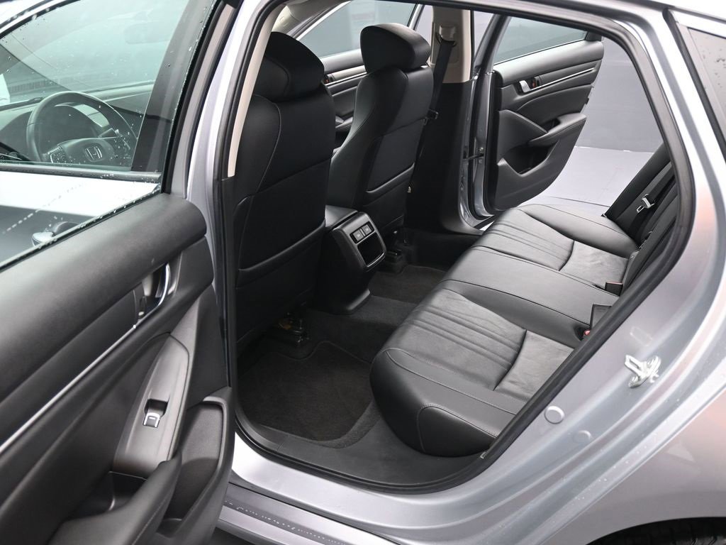 Used 2021 Honda Accord Sport Special Edition image 17