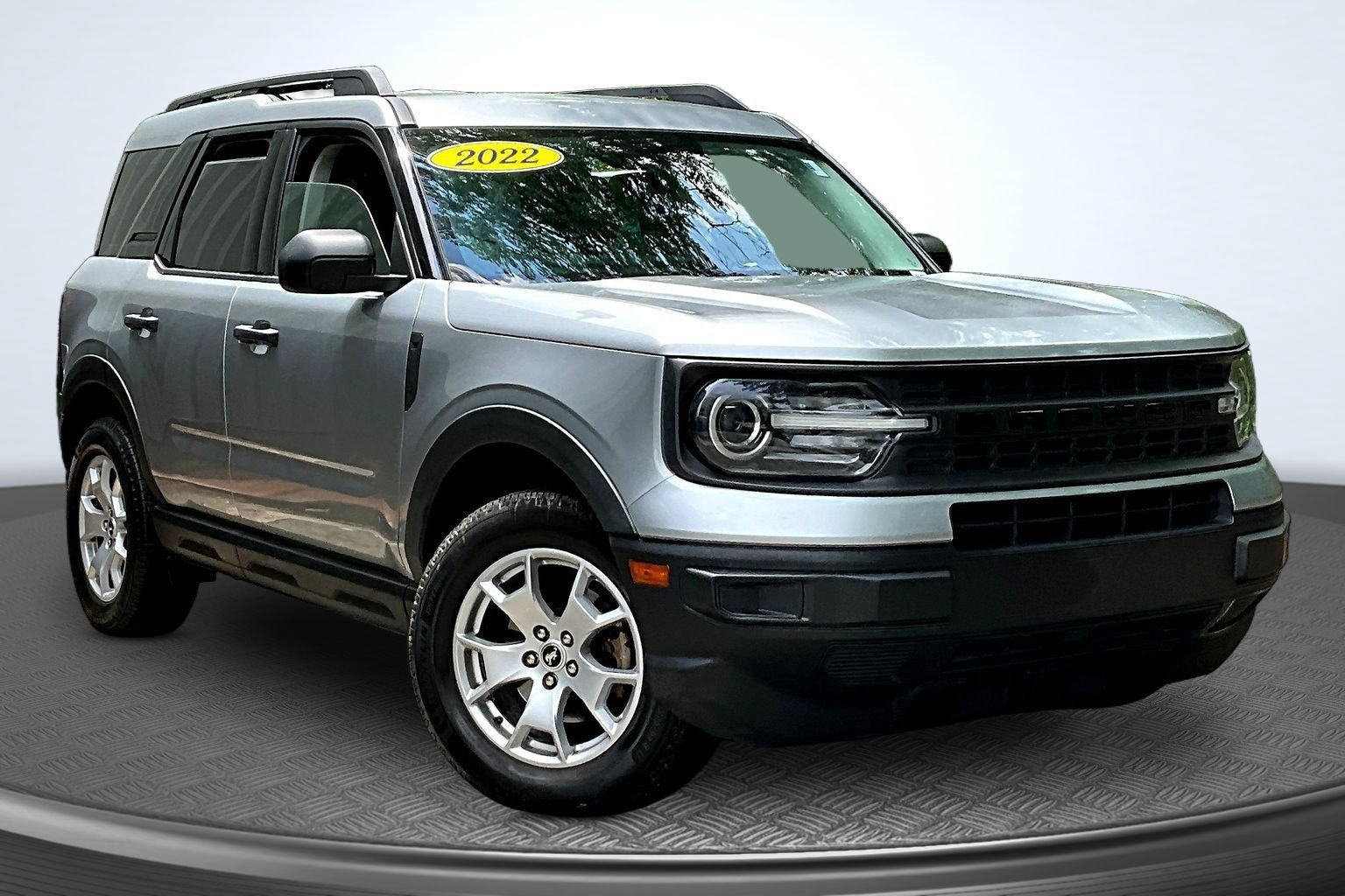 Used 2022 Ford Bronco Sport AWD/4WD image 2