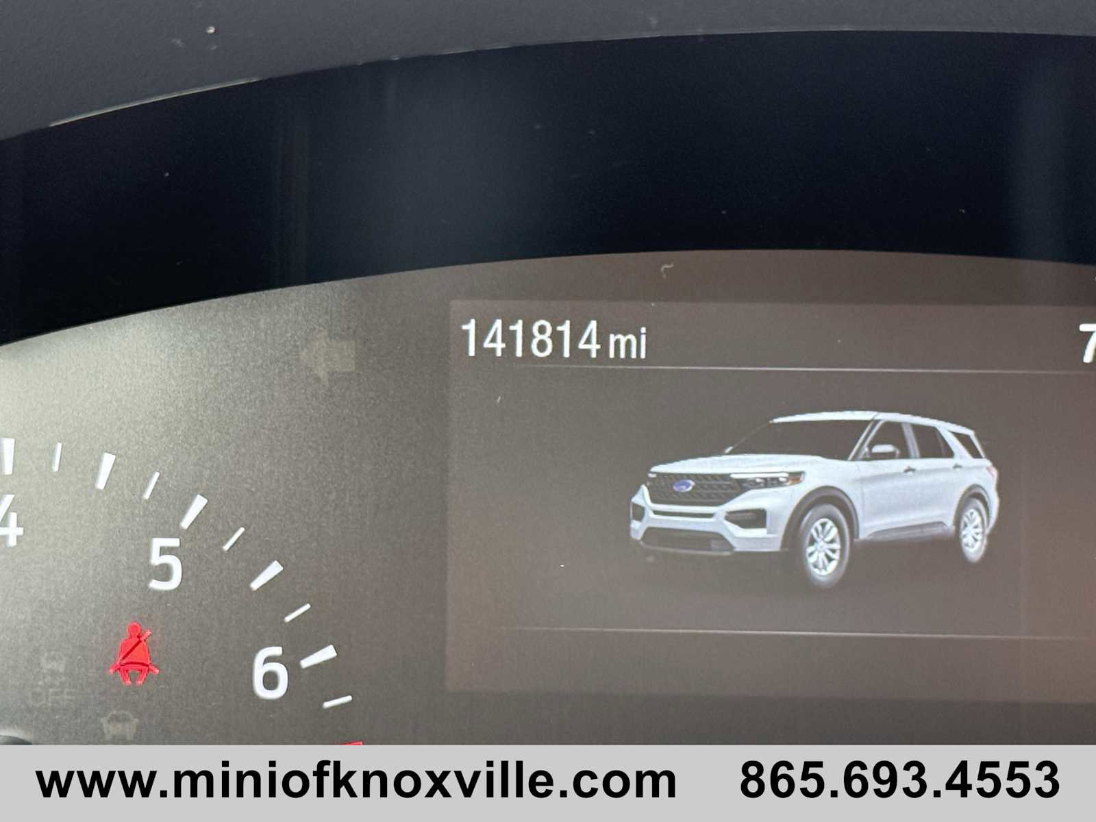 Used 2023 Ford Explorer 2WD image 25