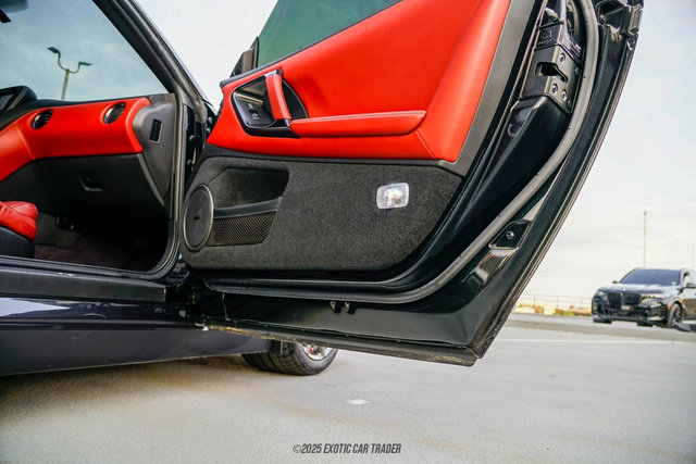 Used 2014 Nissan GT-R Premium w/ Premium Interior Package image 40